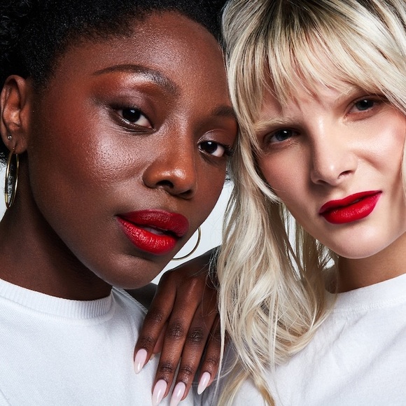 GXVE BY GWEN STEFANI Original Me High-Performance Matte Lipstick Original Recipe - Picture 8 of 16